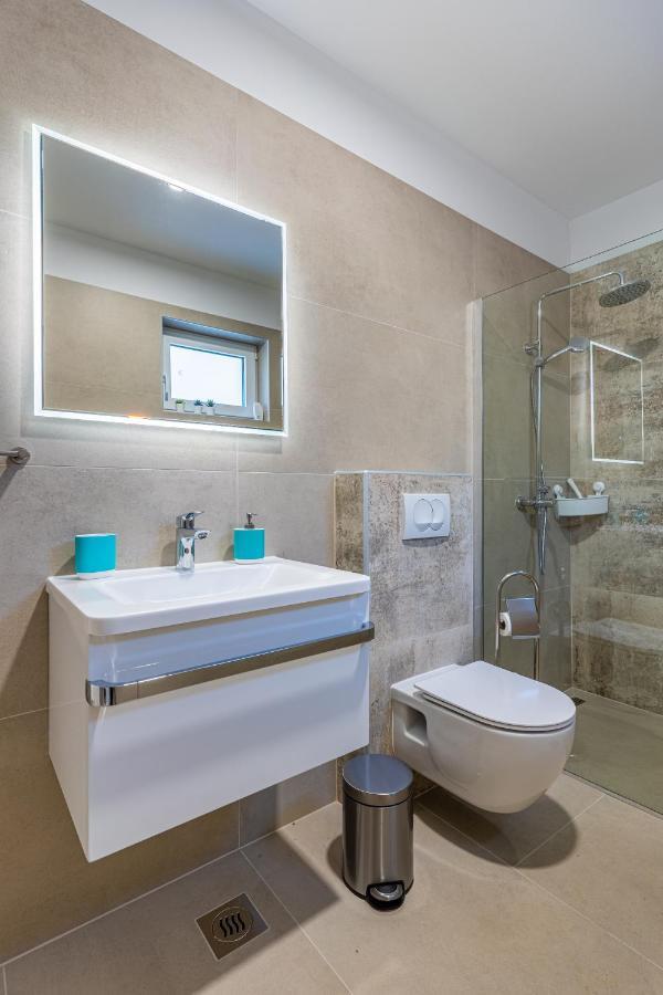Apartman Blue Monstera Cres